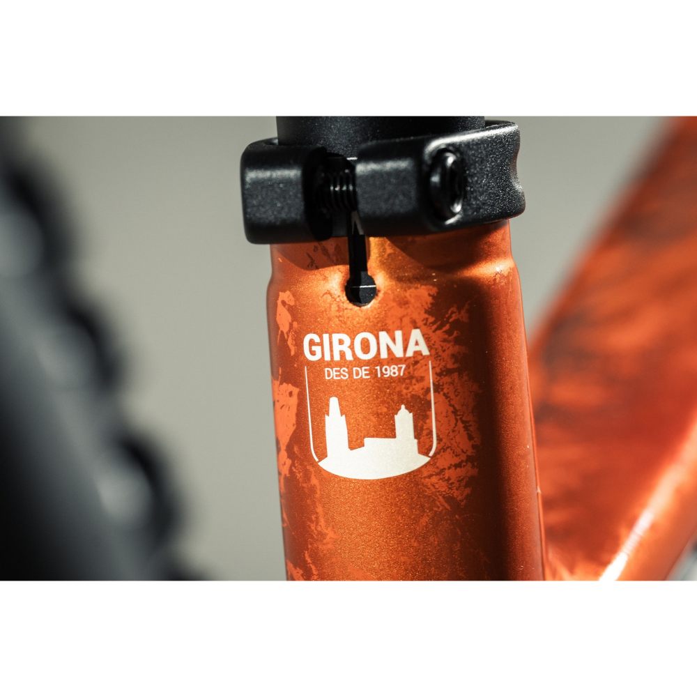 Megamo - REASON AIR CRB 07 - Amber Orange - Modell 2027